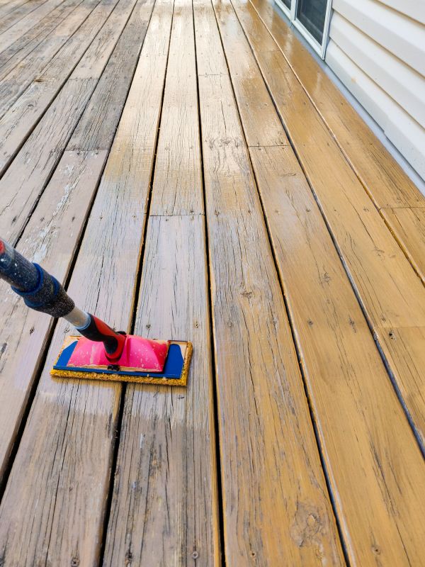 Wood Deck Stripping